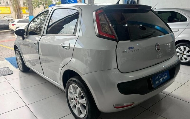 imagem-https://www.socarrao.com.br/sc-vehicle-images-prod/3914843/1789667306334-8268842_10_B_bfa18ce702.jpeg