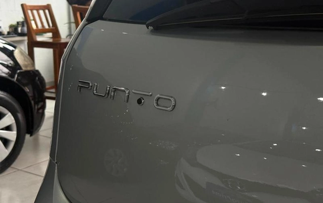 imagem-https://www.socarrao.com.br/sc-vehicle-images-prod/3914843/1789667306335-8268842_13_B_41aa7c4a4a.jpeg