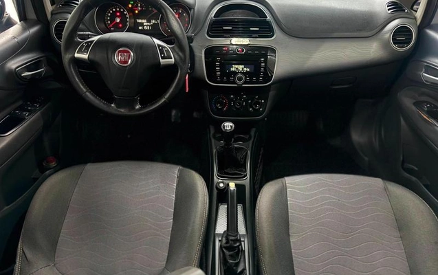 imagem-https://www.socarrao.com.br/sc-vehicle-images-prod/3914843/1789667306343-8268842_6_B_851f8e7482.jpeg