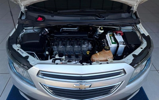 imagem-https://www.socarrao.com.br/sc-vehicle-images-prod/3914854/1789667324148-8281165_16_B_7280647d2d.jpeg