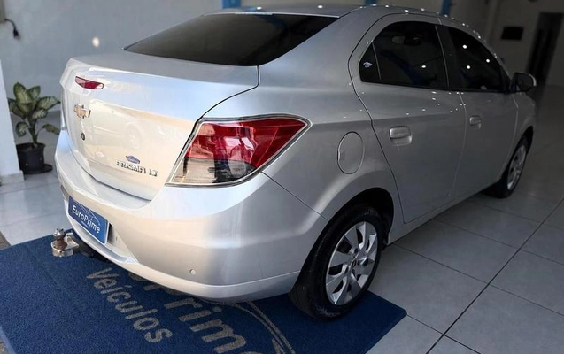 imagem-https://www.socarrao.com.br/sc-vehicle-images-prod/3914854/1789667324150-8281165_0_B_3d8ed0704a.jpeg