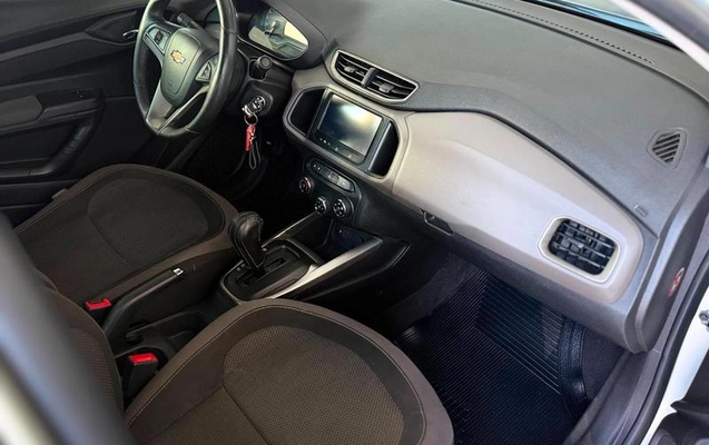 imagem-https://www.socarrao.com.br/sc-vehicle-images-prod/3914854/1789667324157-8281165_8_B_9ada34efbe.jpeg