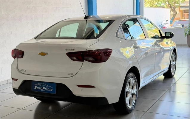 imagem-https://www.socarrao.com.br/sc-vehicle-images-prod/3914859/1789667346200-8044122_12_B_3e0cd82abc.jpeg