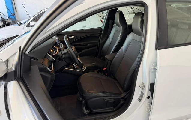 imagem-https://www.socarrao.com.br/sc-vehicle-images-prod/3914859/1789667346218-8044122_10_B_96cc0e0055.jpeg