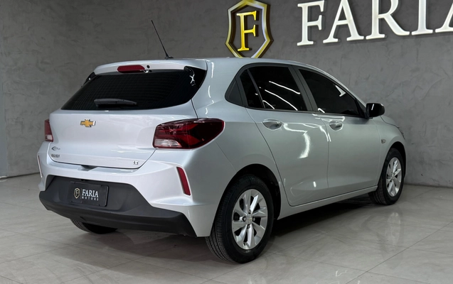 imagem-https://www.socarrao.com.br/sc-vehicle-images-prod/3914860/1789667347478-66fee7e2-003e-4948-a3e9-3ddab0ed6c7f.jpg
