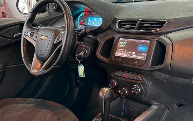 imagem-https://www.socarrao.com.br/sc-vehicle-images-prod/3914877/1789667368531-8330199_16_B_47543e04c5.jpeg
