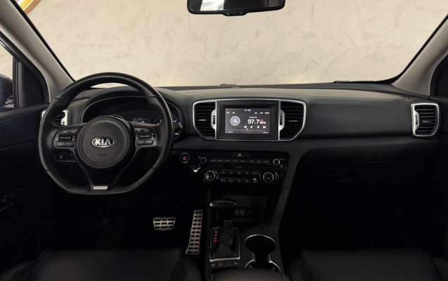 imagem-https://www.socarrao.com.br/sc-vehicle-images-prod/3914886/1789667405940-ff172520-7017-4084-82d2-578a9b9b2027.jpg