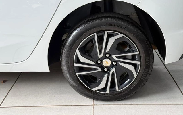 imagem-https://www.socarrao.com.br/sc-vehicle-images-prod/3914909/1789667426819-7975334_8_B_af38935e1b.jpeg