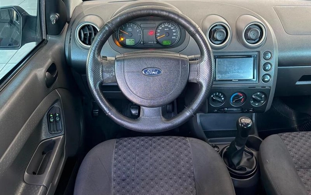 imagem-https://www.socarrao.com.br/sc-vehicle-images-prod/3914925/1789667486658-8119601_11_B_d507b85b0e.jpeg