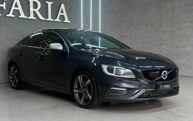 imagem-https://www.socarrao.com.br/sc-vehicle-images-prod/3914926/1789667489470-f9cfe526-5f52-446a-9338-f30e0ba89994.jpg