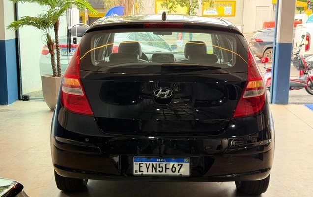 imagem-https://www.socarrao.com.br/sc-vehicle-images-prod/3914948/1789667533734-8236843_6_B_35e639f43b.jpeg