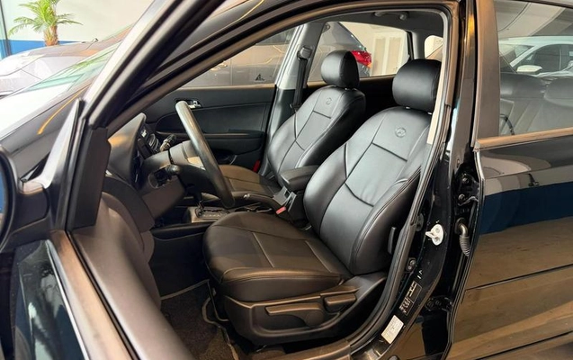 imagem-https://www.socarrao.com.br/sc-vehicle-images-prod/3914948/1789667533743-8236843_12_B_a62aaf5ca1.jpeg
