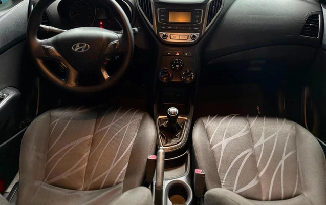 imagem-https://www.socarrao.com.br/sc-vehicle-images-prod/3914964/1789667558304-8290565_12_B_0080111a72.jpeg
