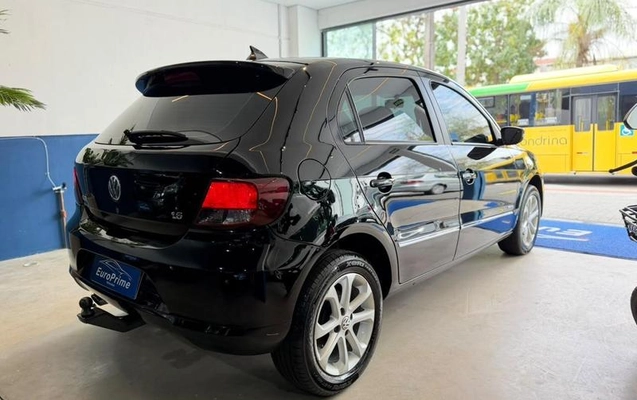 imagem-https://www.socarrao.com.br/sc-vehicle-images-prod/3914981/1789667584062-8436369_3_B_0c1cf46c23.jpeg