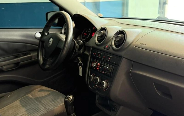 imagem-https://www.socarrao.com.br/sc-vehicle-images-prod/3914981/1789667584077-8436369_11_B_8fcbdd2ff8.jpeg
