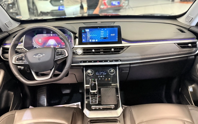imagem-https://www.socarrao.com.br/sc-vehicle-images-prod/3914984/1789667610255-NjA2YjliZWItOGU0My00NTMxLTlhNGYtZmI3YTQ0NDgxNGZmLmpwZWc.jpeg