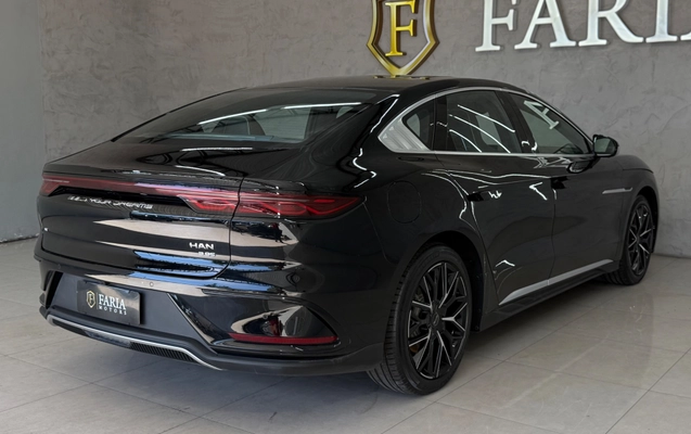 imagem-https://www.socarrao.com.br/sc-vehicle-images-prod/3914985/1789667613875-44812ba9-fdad-4a46-8725-cbe477595066.jpg