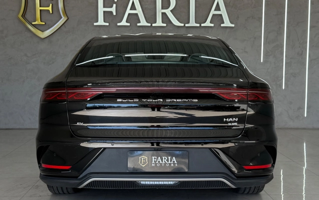 imagem-https://www.socarrao.com.br/sc-vehicle-images-prod/3914985/1789667613875-78ff9837-1082-42c0-892d-6ca01c921ca1.jpg