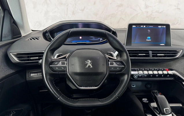 imagem-https://www.socarrao.com.br/sc-vehicle-images-prod/3915006/1789667816191-2d24abbf-7e96-4323-a1cb-76fd78c66d2b.jpg