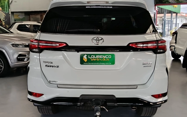 imagem-https://www.socarrao.com.br/sc-vehicle-images-prod/3915247/1789763686290-M7UtfZpyDxWeJoddstknl2cbiwQT0GRm.jpg