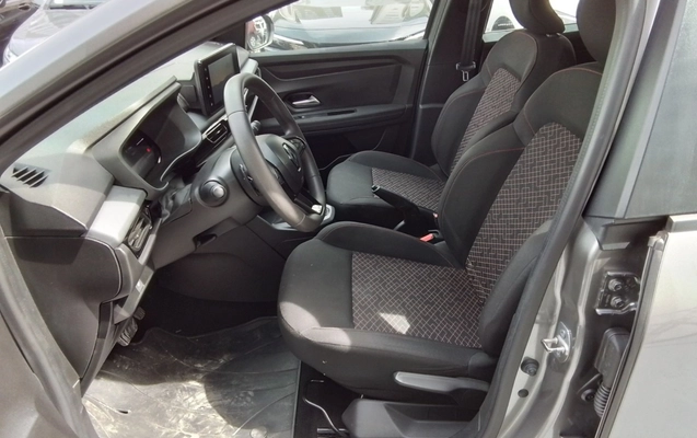 imagem-https://www.socarrao.com.br/sc-vehicle-images-prod/3915260/1789668222656-2_030331.jpg