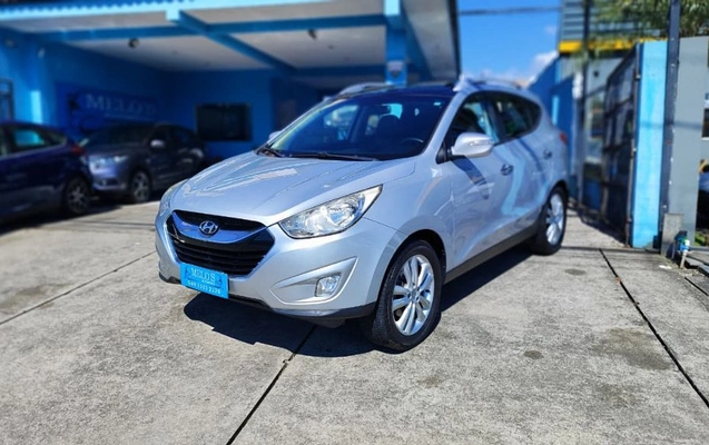imagem-https://www.socarrao.com.br/sc-vehicle-images-prod/3915330/1789673669500-gb-0abf19a.jpeg