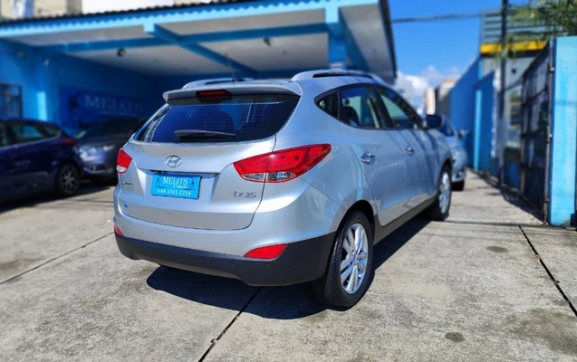 imagem-https://www.socarrao.com.br/sc-vehicle-images-prod/3915330/1789673669507-gb-ac696b8.jpeg