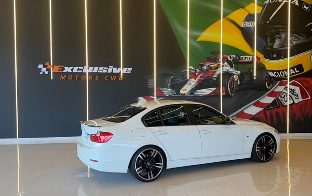 imagem-https://www.socarrao.com.br/sc-vehicle-images-prod/3915363/1789668880558-5037d8ae-9545-4d93-a0f4-1ed16f47d1e0.jpg