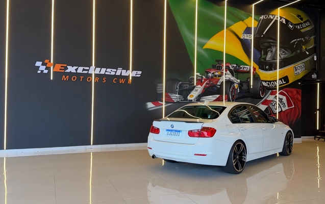 imagem-https://www.socarrao.com.br/sc-vehicle-images-prod/3915363/1789668880559-915c3e01-de2b-4e09-82dd-d33b7efb7284.jpg