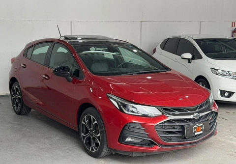 Chevrolet Cruze 2023 Vermelho — foto 1 de 3