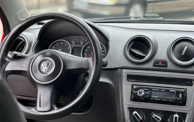 imagem-https://www.socarrao.com.br/sc-vehicle-images-prod/3915393/1789668762308-8388911_7_B_221e1a632d.jpeg
