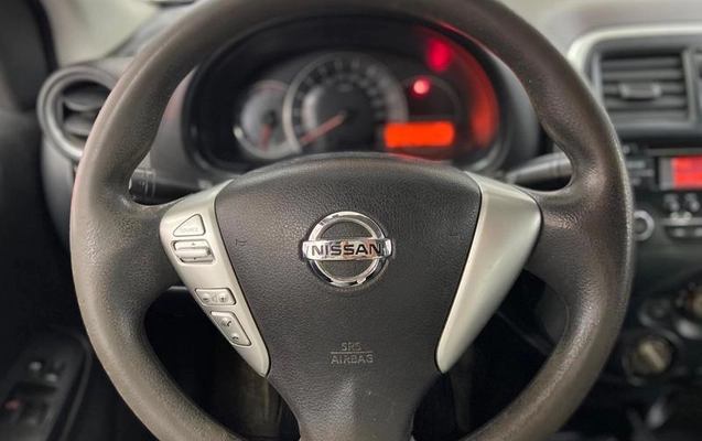 imagem-https://www.socarrao.com.br/sc-vehicle-images-prod/3915540/1789999245598-8484028_5_B_f96411bae0.jpeg