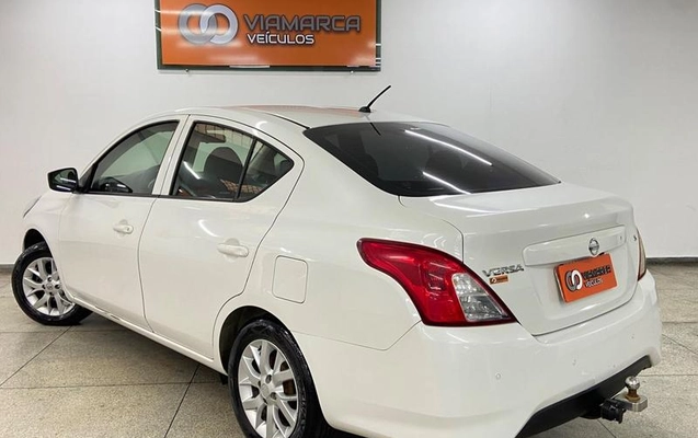 imagem-https://www.socarrao.com.br/sc-vehicle-images-prod/3915540/1789999245614-8484028_14_B_7c62a0b0d4.jpeg