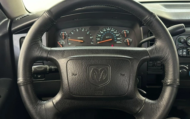 imagem-https://www.socarrao.com.br/sc-vehicle-images-prod/3915573/1789669086551-daad38d941264340a31c5b36602be4f5_1789669011597.jpg