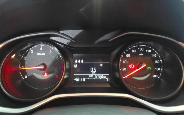 imagem-https://www.socarrao.com.br/sc-vehicle-images-prod/3915575/1789669024316-8487117_7_B_2caff0efc0.jpeg