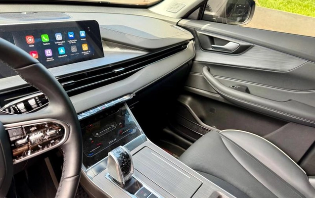 imagem-https://www.socarrao.com.br/sc-vehicle-images-prod/3915615/1791040814303-8487082_12_B_3c5d79aa70.jpeg