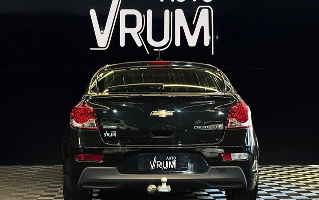 imagem-https://www.socarrao.com.br/sc-vehicle-images-prod/3915658/1789669146194-5_120915.jpg