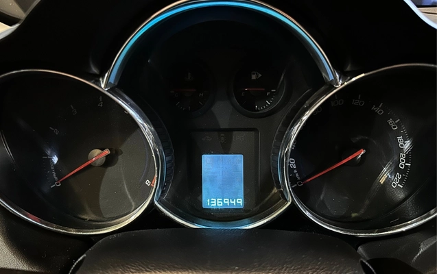 imagem-https://www.socarrao.com.br/sc-vehicle-images-prod/3915658/1789669146198-7_120915.jpg
