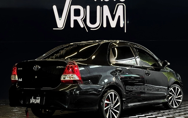 imagem-https://www.socarrao.com.br/sc-vehicle-images-prod/3915690/1789669186924-4_055950.jpg