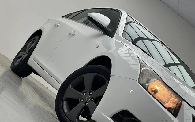 imagem-https://www.socarrao.com.br/sc-vehicle-images-prod/3915743/1789669456398-634185589076449186604323386be637_1789669308376.jpg