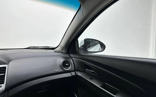 imagem-https://www.socarrao.com.br/sc-vehicle-images-prod/3915743/1789669456407-8b823be0541d49328a9144691d606ee5_1789669322541.jpg
