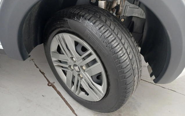 imagem-https://www.socarrao.com.br/sc-vehicle-images-prod/3915744/1789669478615-1_115741.jpg