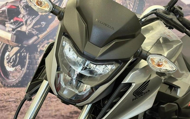 imagem-https://www.socarrao.com.br/sc-vehicle-images-prod/3915753/1789670090444-8464584_9_B_900b9dba88.jpeg