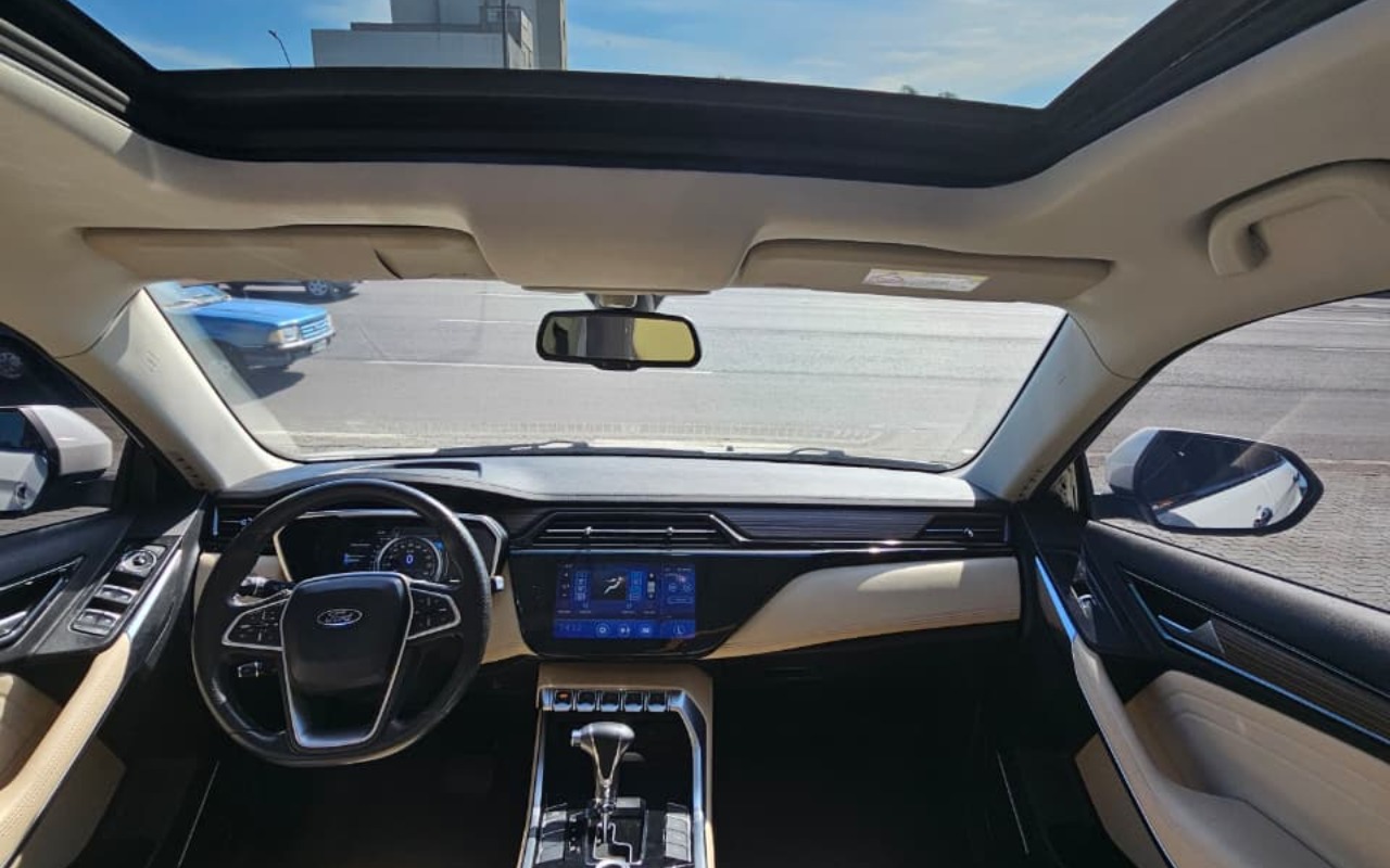 imagem-https://www.socarrao.com.br/sc-vehicle-images-prod/3915755/1789669585156-MjNlYjQ3MjUtODkxZC00N2ZlLWI5M2QtZTRhNDc2ZmIzNmI1LmpwZw.jpg