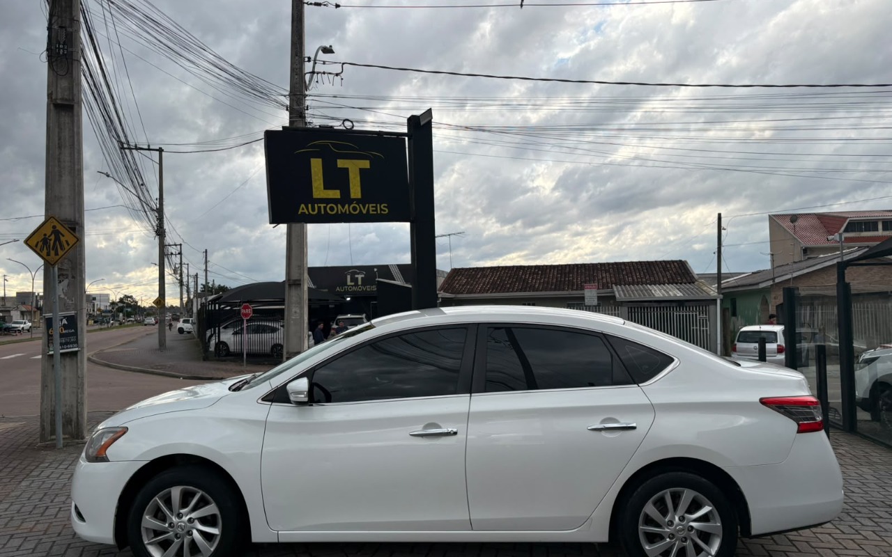 imagem-https://www.socarrao.com.br/sc-vehicle-images-prod/3915757/1789669592569-V2hhdHNBcHAgSW1hZ2UgMjAyNi0wOS0xNCBhdCAxMC4yNS4wMC5qcGVn.jpeg
