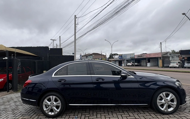 imagem-https://www.socarrao.com.br/sc-vehicle-images-prod/3915782/1789669664990-V2hhdHNBcHAgSW1hZ2UgMjAyNi0wOS0xNCBhdCAxMS4yMy4xMi5qcGVn.jpeg