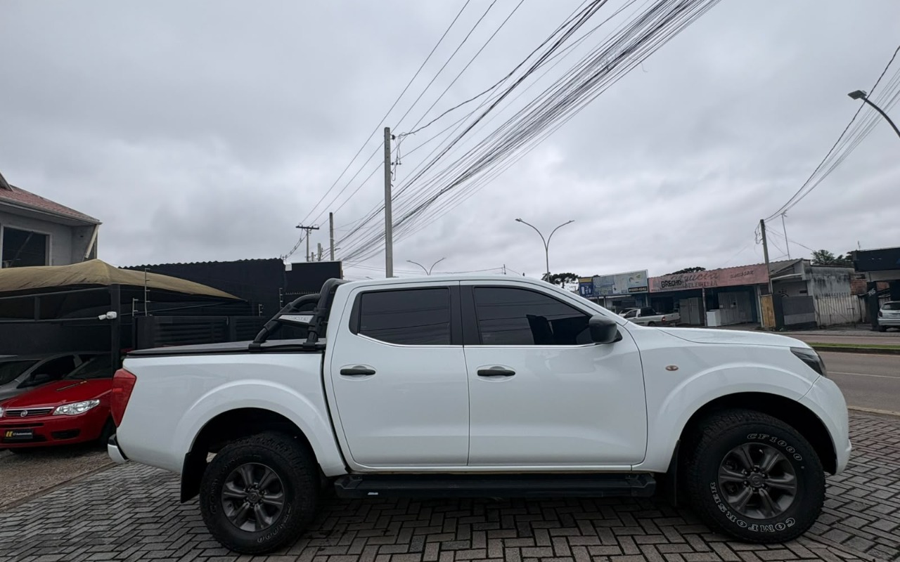 imagem-https://www.socarrao.com.br/sc-vehicle-images-prod/3915832/1789669729099-V2hhdHNBcHAgSW1hZ2UgMjAyNi0wOS0xNCBhdCAxMS4yNC4yMCAoMikuanBlZw.jpeg