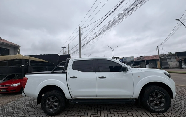 imagem-https://www.socarrao.com.br/sc-vehicle-images-prod/3915832/1789669729099-V2hhdHNBcHAgSW1hZ2UgMjAyNi0wOS0xNCBhdCAxMS4yNC4yMCAoMikuanBlZw.jpeg