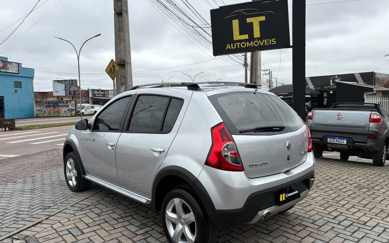 imagem-https://www.socarrao.com.br/sc-vehicle-images-prod/3916084/1789670310420-V2hhdHNBcHAgSW1hZ2UgMjAyNi0wOS0xNCBhdCAxMS40NS41NCAoMikuanBlZw.jpeg