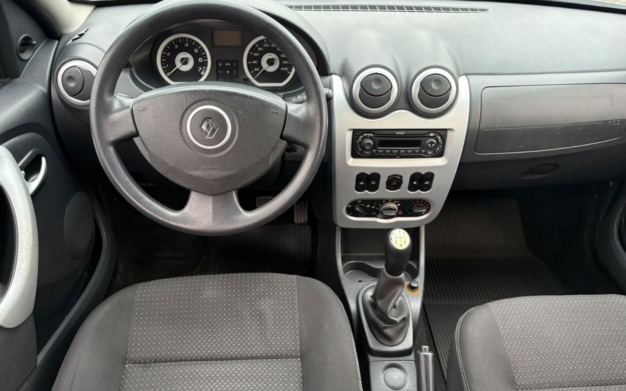 imagem-https://www.socarrao.com.br/sc-vehicle-images-prod/3916084/1789670310802-V2hhdHNBcHAgSW1hZ2UgMjAyNi0wOS0xNCBhdCAxMS40NS41NiAoMSkuanBlZw.jpeg